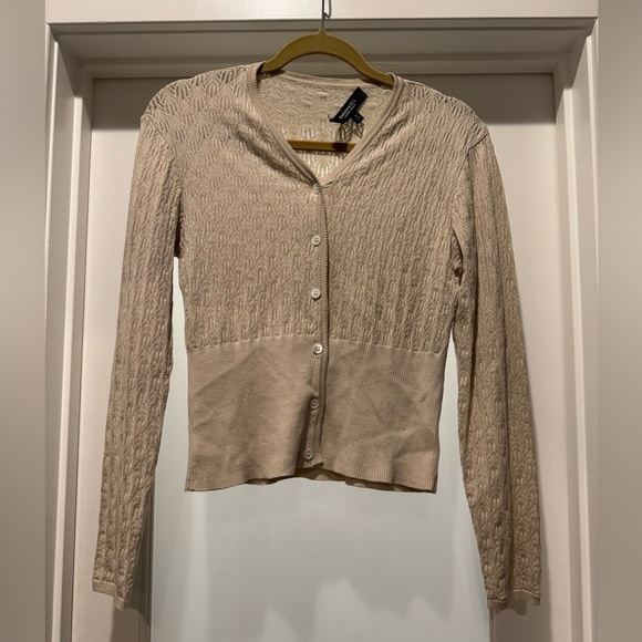 EMANUEL UNGARO Beige Button-Up Silk Cardigan Size M Classic Timeless Elegant - Picture 1 of 13